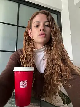 alana15 online show from January 12, 2026, 8:25 pm