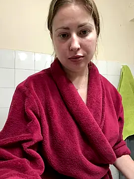 AlisaWhite online show from December 15, 2025, 1:48 pm