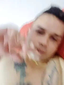 YEISON1108 online show from April 26, 2026, 10:46 am