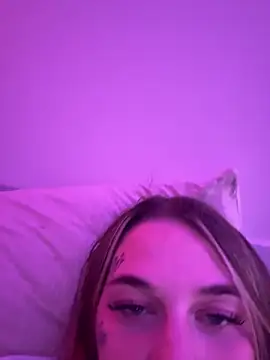 Snapshot of chloetease chatting on January 6, 2025, 1:31 am chloetease online show from January 6, 2025, 1:31 am