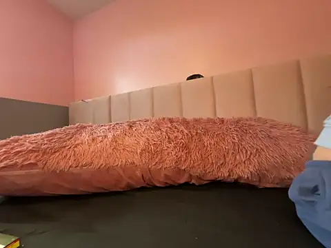 Snapshot of chloetease chatting on October 2, 2025, 4:03 pm chloetease online show from October 2, 2025, 4:03 pm