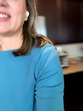 MaiseKnox online show from March 29, 2026, 5:35 pm