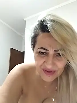 vivifernades online show from January 22, 2025, 12:17 pm