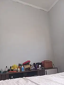 vivifernades online show from October 3, 2025, 10:01 am