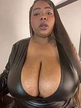 angelGgold online show from May 21, 2026, 12:34 pm