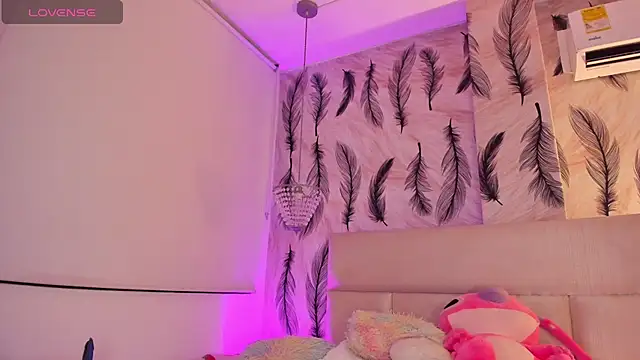 Vivi prinncess online show from February 17, 2026, 12:18 am