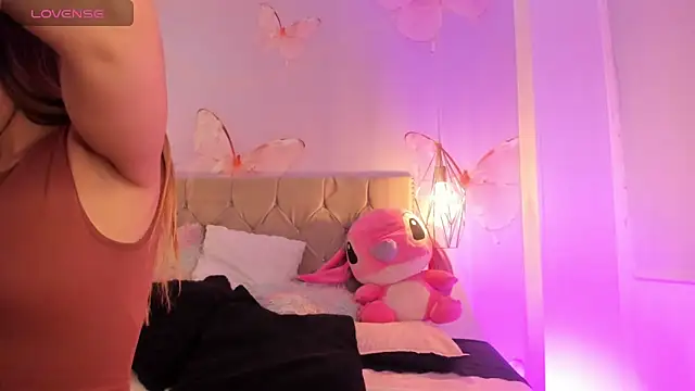 Vivi prinncess online show from March 28, 2026, 9:14 pm