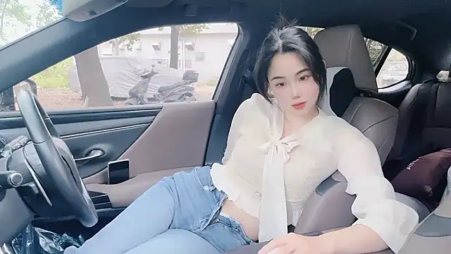 Snapshot of orla2021 chatting on December 6, 2024, 1:07 am orla2021 online show from December 6, 2024, 1:07 am