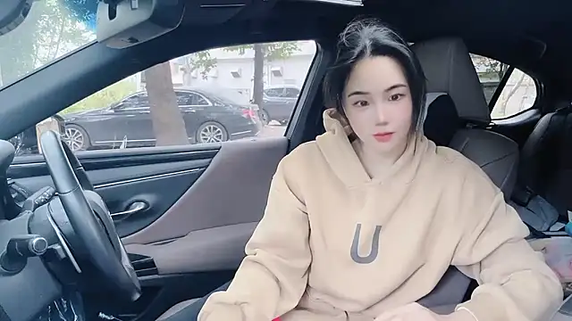 Snapshot of orla2021 chatting on December 12, 2024, 12:38 am orla2021 online show from December 12, 2024, 12:38 am