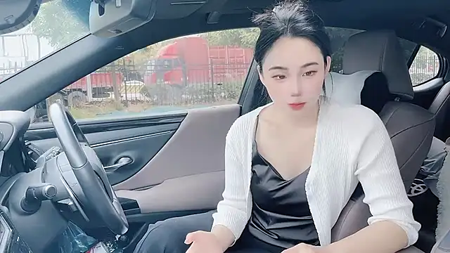 Snapshot of orla2021 chatting on December 26, 2024, 12:46 am orla2021 online show from December 26, 2024, 12:46 am