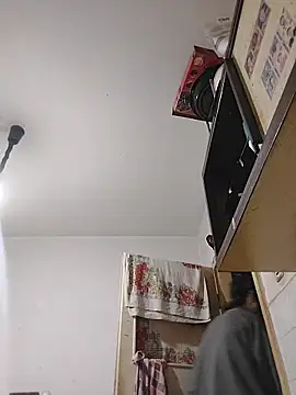 JoLeNe27 online show from November 23, 2025, 5:29 am