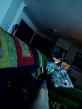 happyduckkie online show from January 12, 2026, 12:10 pm