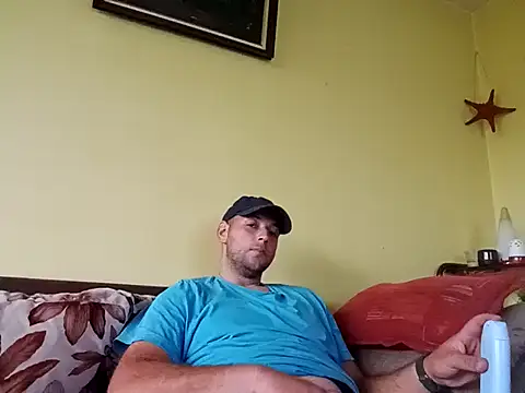 Snapshot of Flakka95 chatting on October 5, 2025, 6:01 am Flakka95 online show from October 5, 2025, 6:01 am