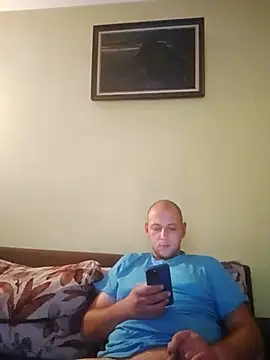 Snapshot of Flakka95 chatting on November 1, 2025, 4:14 am Flakka95 online show from November 1, 2025, 4:14 am