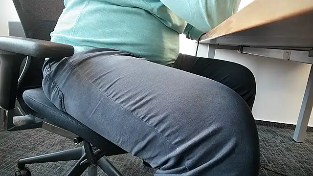 69bezfleku online show from November 11, 2025, 7:41 am