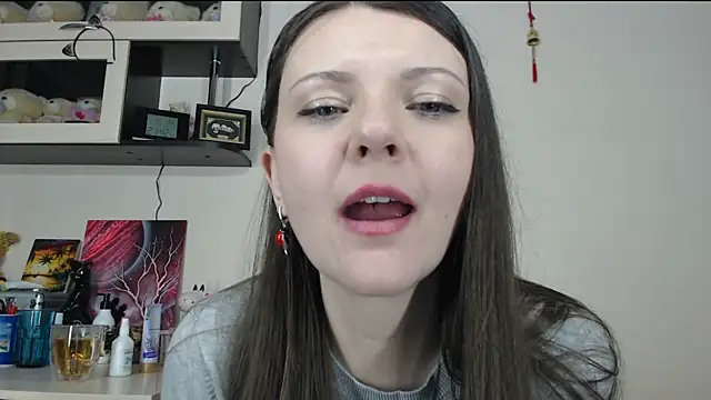 SugarTati online show from March 10, 2025, 6:45 pm