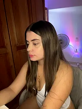 Miss valeriaa online show from November 20, 2025, 4:07 pm