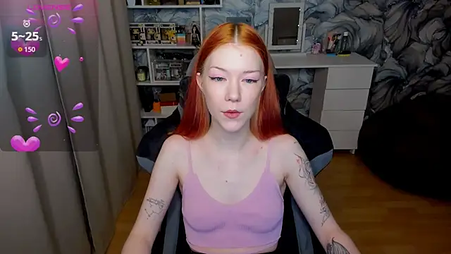 Snapshot of litl_Mia chatting on November 14, 2025, 5:00 pm litl Mia online show from November 14, 2025, 5:00 pm