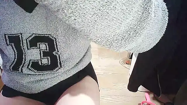 cindy01113520 online show from February 19, 2025, 2:23 am