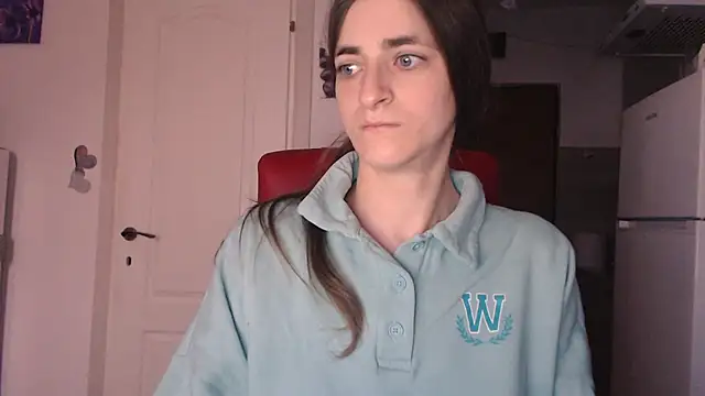 Snapshot of simyhvn chatting on March 27, 2026, 5:02 am simyhvn online show from March 27, 2026, 5:02 am