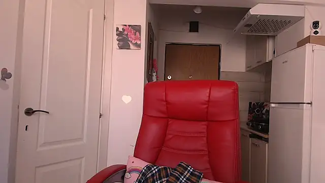 Snapshot of simyhvn chatting on April 14, 2026, 8:09 am simyhvn online show from April 14, 2026, 8:09 am