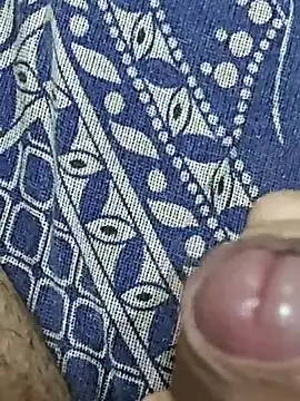 rockkyy9 online show from November 16, 2025, 5:29 pm