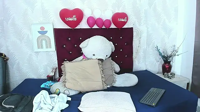 Ariana Diosa online show from February 12, 2025, 5:37 pm