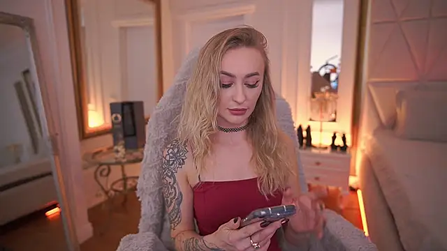 GraceCandy online show from February 10, 2026, 10:36 pm