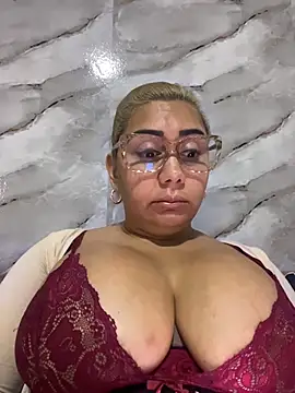 maymercy online show from November 25, 2025, 3:01 pm