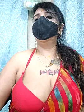 cute-tanvi online show from October 28, 2025, 12:36 am