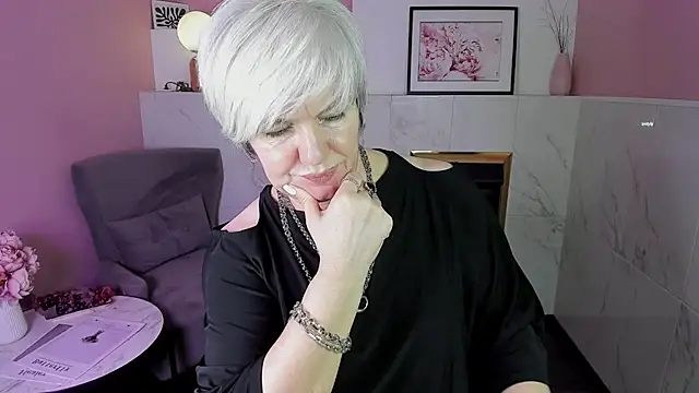 CarmenSoft online show from January 29, 2025, 11:25 pm