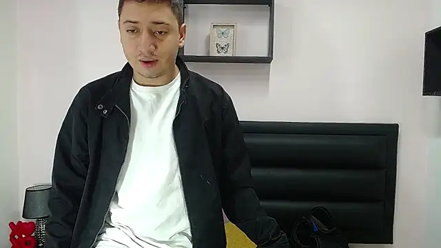 ares sexxx online show from March 3, 2025, 2:26 pm