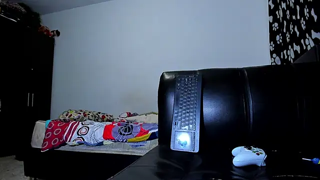 Snapshot of ares_sexxx chatting on December 1, 2025, 2:16 am ares sexxx online show from December 1, 2025, 2:16 am