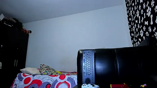 Snapshot of ares_sexxx chatting on December 3, 2025, 12:47 pm ares sexxx online show from December 3, 2025, 12:47 pm