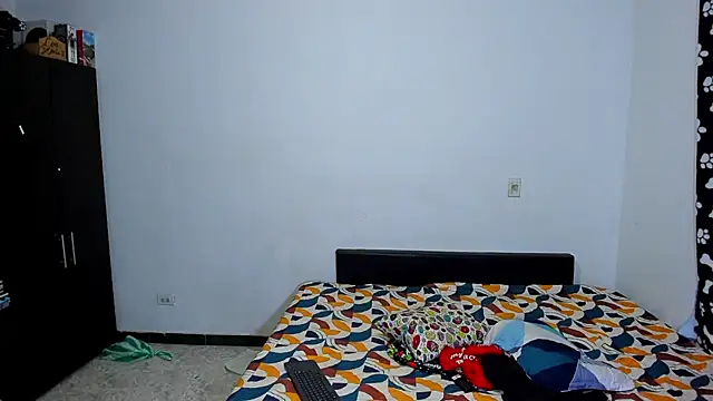 Snapshot of ares_sexxx chatting on January 14, 2026, 7:41 pm ares sexxx online show from January 14, 2026, 7:41 pm