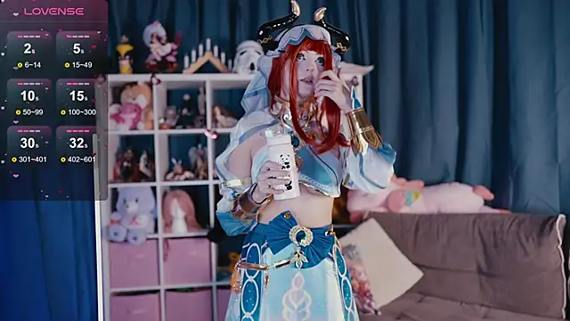 MadnessAlison online show from February 25, 2025, 7:14 pm