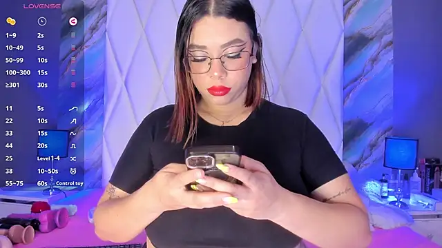 DanniaMonroee online show from March 12, 2026, 12:00 pm