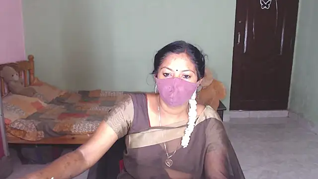 Snapshot of Novapol chatting on March 8, 2026, 5:55 am Novapol online show from March 8, 2026, 5:55 am