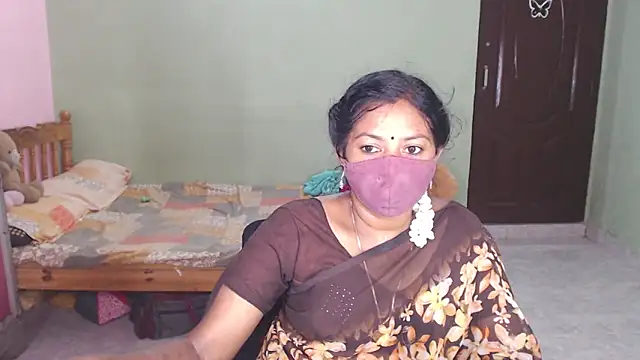 Snapshot of Novapol chatting on March 14, 2026, 12:21 pm Novapol online show from March 14, 2026, 12:21 pm