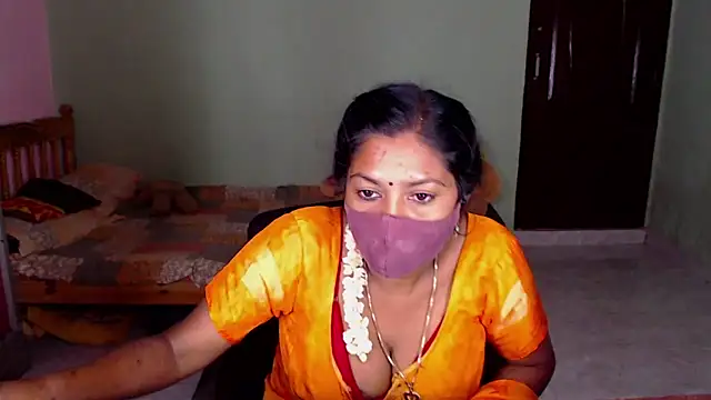 Snapshot of Novapol chatting on March 19, 2026, 6:17 am Novapol online show from March 19, 2026, 6:17 am