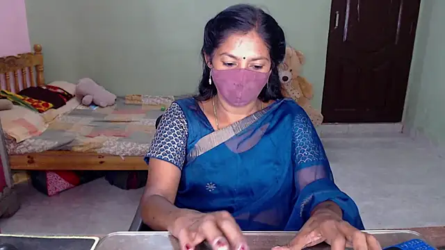 Snapshot of Novapol chatting on March 22, 2026, 5:55 am Novapol online show from March 22, 2026, 5:55 am