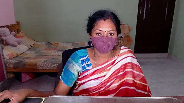 Snapshot of Novapol chatting on March 24, 2026, 6:02 pm Novapol online show from March 24, 2026, 6:02 pm