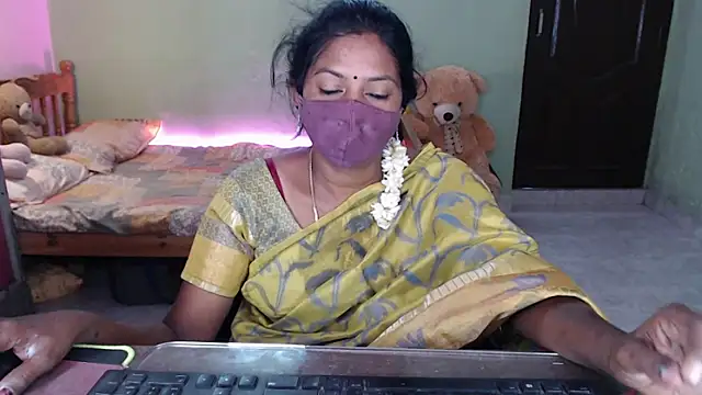 Snapshot of Novapol chatting on April 22, 2026, 1:23 pm Novapol online show from April 22, 2026, 1:23 pm