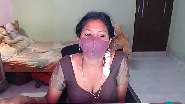Snapshot of Novapol chatting on June 21, 2026, 12:30 pm Novapol online show from June 21, 2026, 12:30 pm