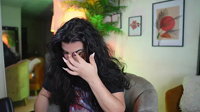 artechloe online show from February 27, 2025, 1:05 am