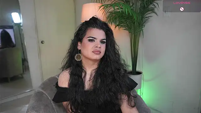 artechloe online show from October 5, 2025, 11:24 pm