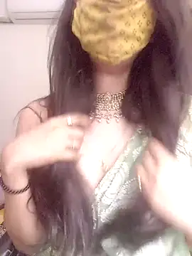 Snapshot of Lavanya_Shah chatting on October 28, 2025, 2:42 pm Lavanya Shah online show from October 28, 2025, 2:42 pm