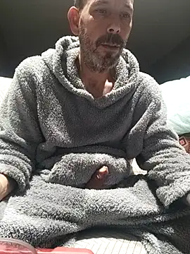 207RCCam online show from November 2, 2025, 5:43 am