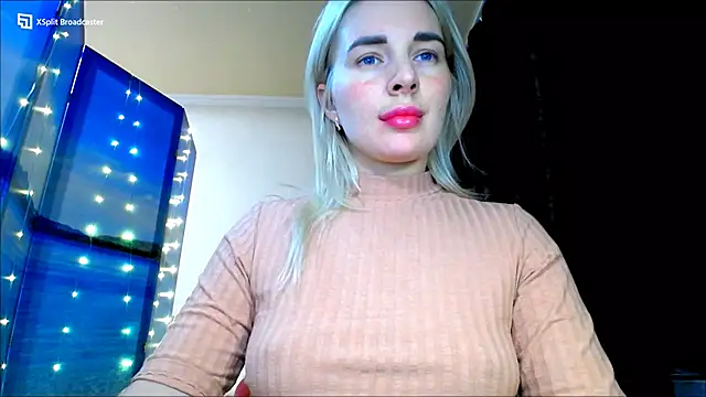 Snapshot of miaa_sunn chatting on December 13, 2024, 9:09 pm miaa sunn online show from December 13, 2024, 9:09 pm