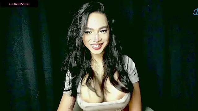 XXsexylongcockXX online show from June 8, 2026, 11:27 pm